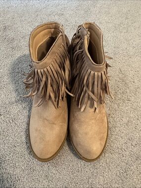 J. Adam’s Fringe Suede Ankle Boots - Taupe Women's Fashion Bootie